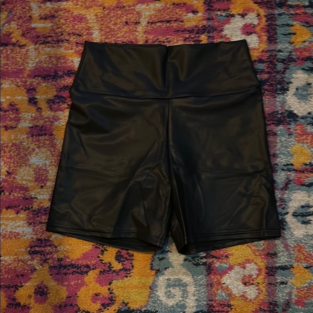 NWOT Black Women's Shorts